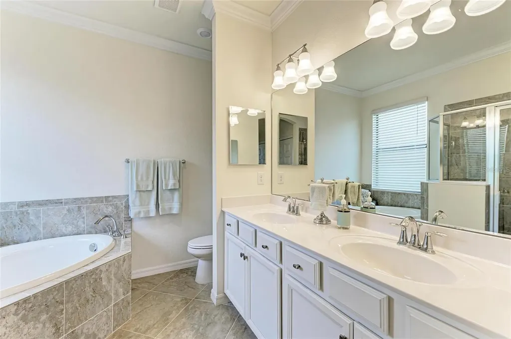 24065 Canterwood Way Venice FL 34293