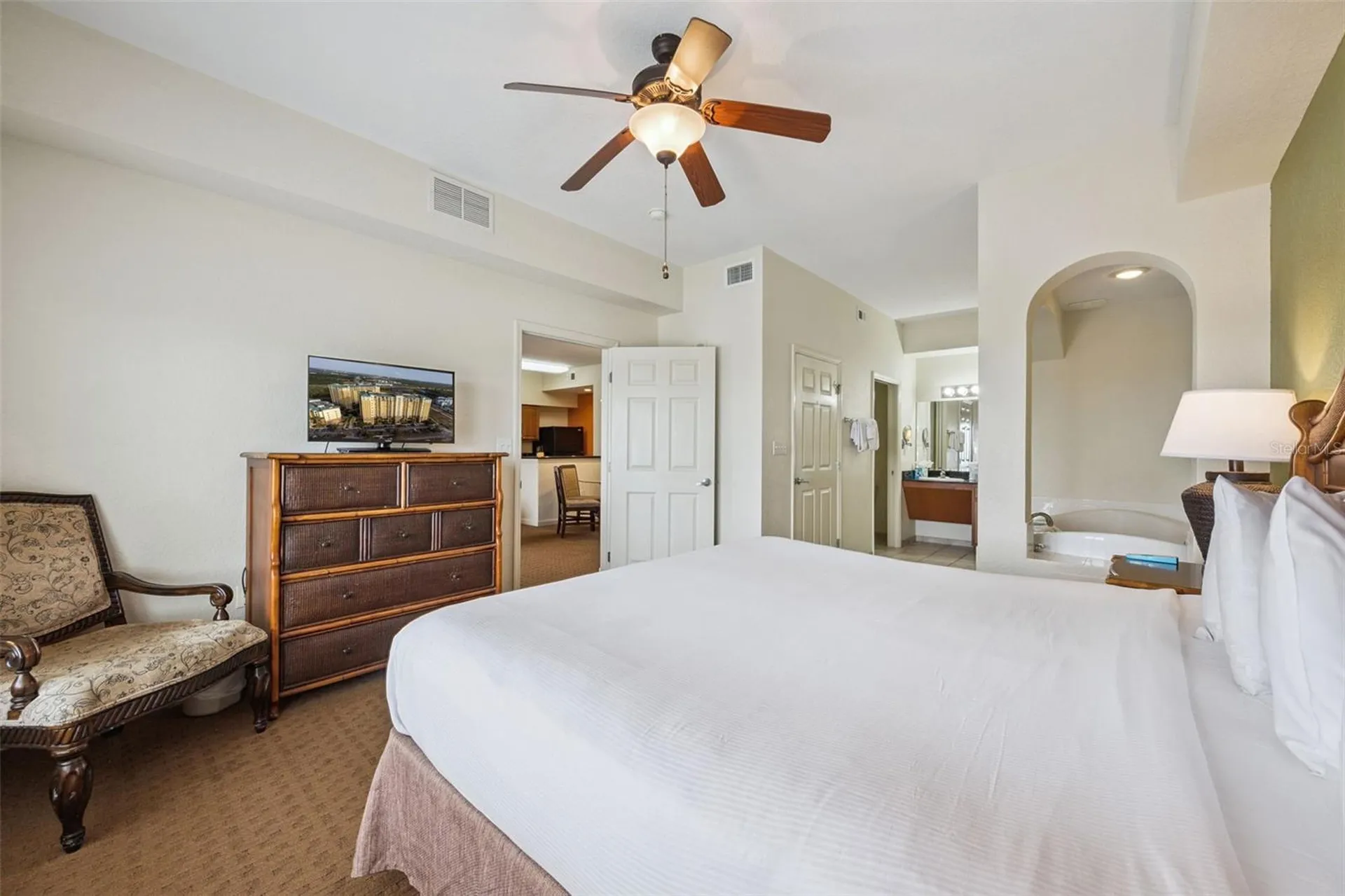 8101 Resort Village Drive Orlando FL 32821