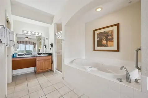 8101 Resort Village Drive Orlando FL 32821