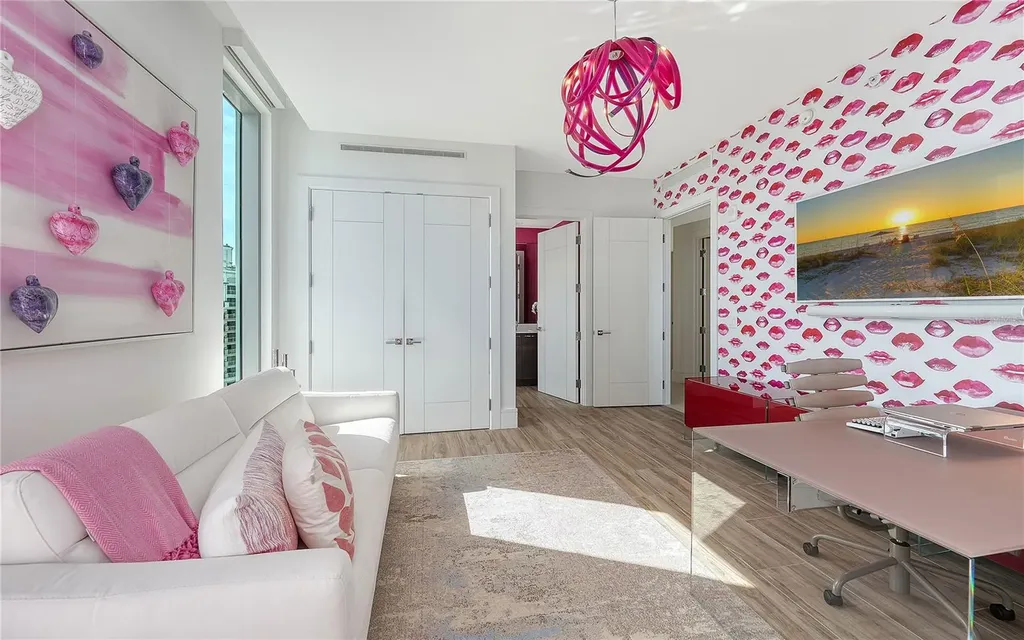 401 Quay Commons Sarasota FL 34236
