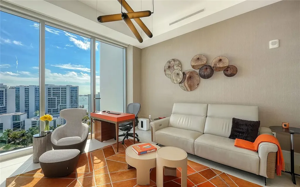 401 Quay Commons Sarasota FL 34236