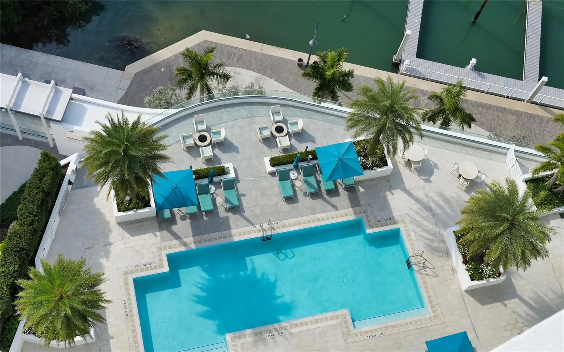 401 Quay Commons Sarasota FL 34236