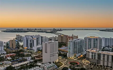 401 Quay Commons Sarasota FL 34236