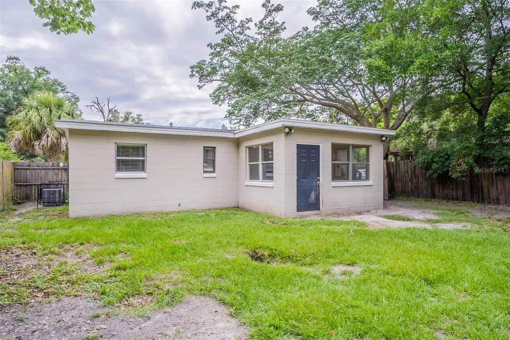 4345 Aetna Drive Orlando FL 32808
