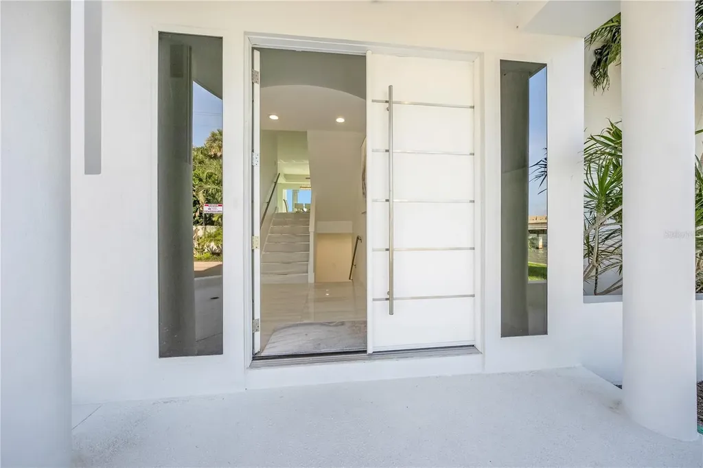 1400 Siesta Drive Sarasota FL 34239
