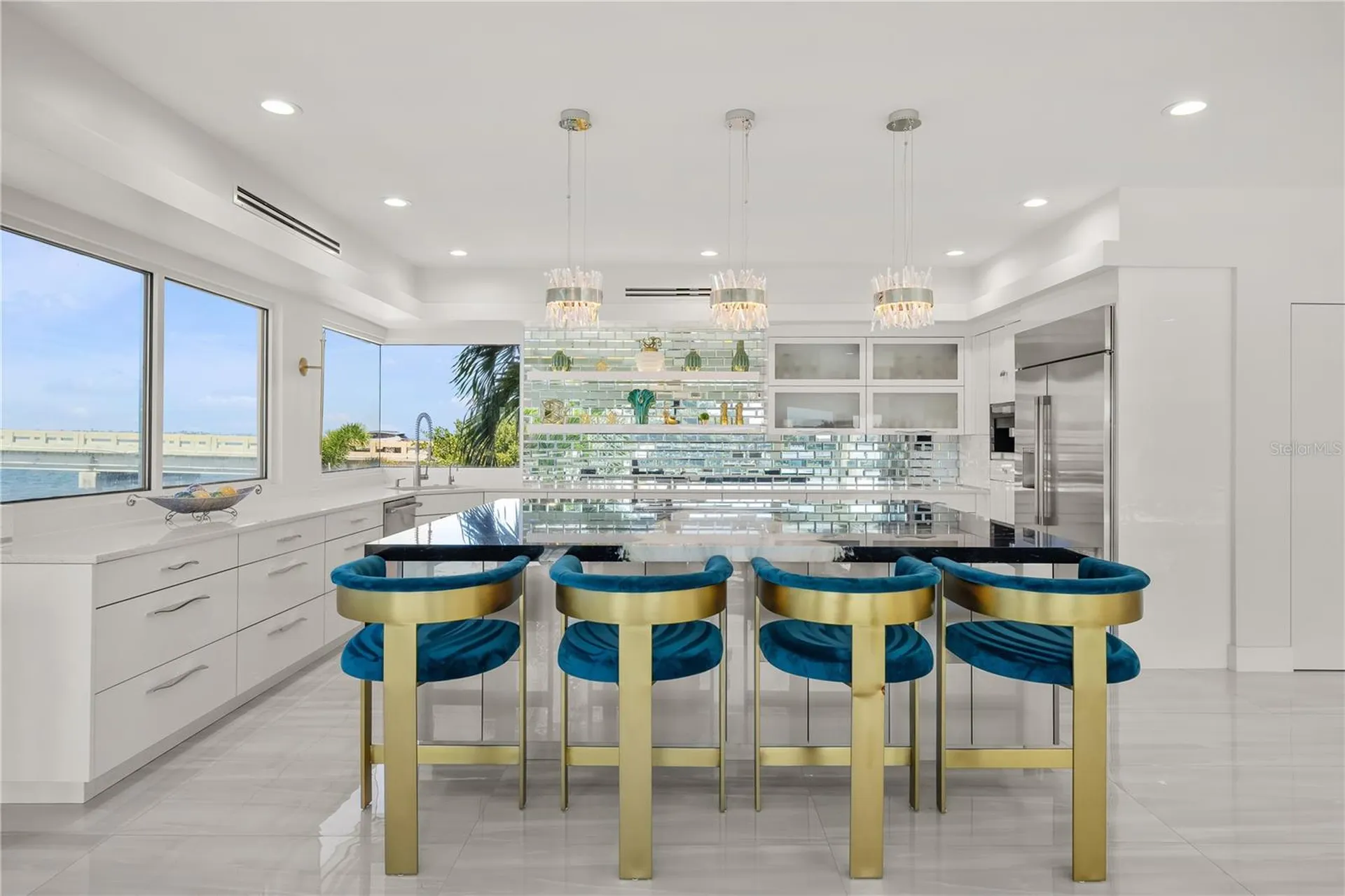 1400 Siesta Drive Sarasota FL 34239