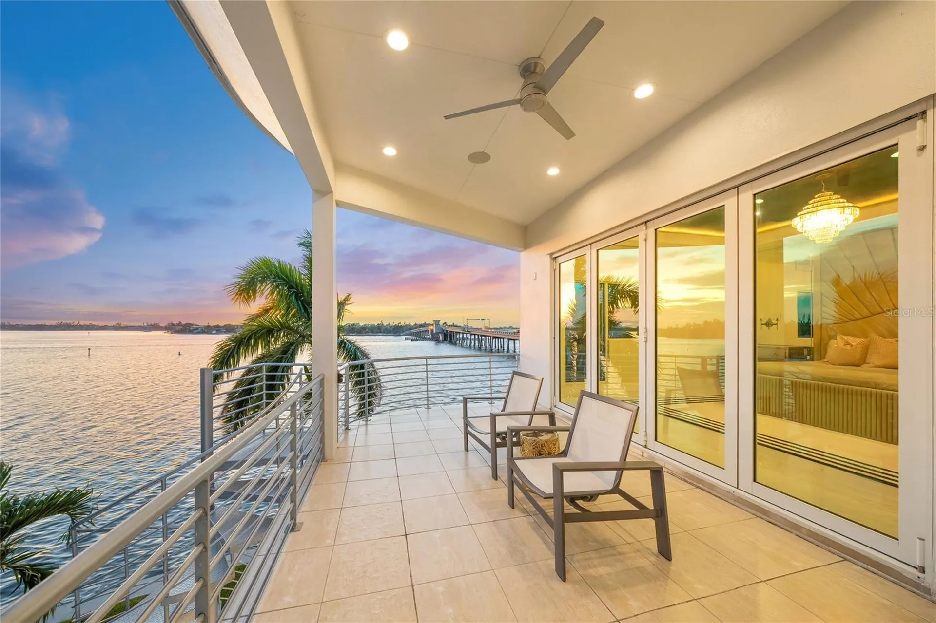 1400 Siesta Drive Sarasota FL 34239