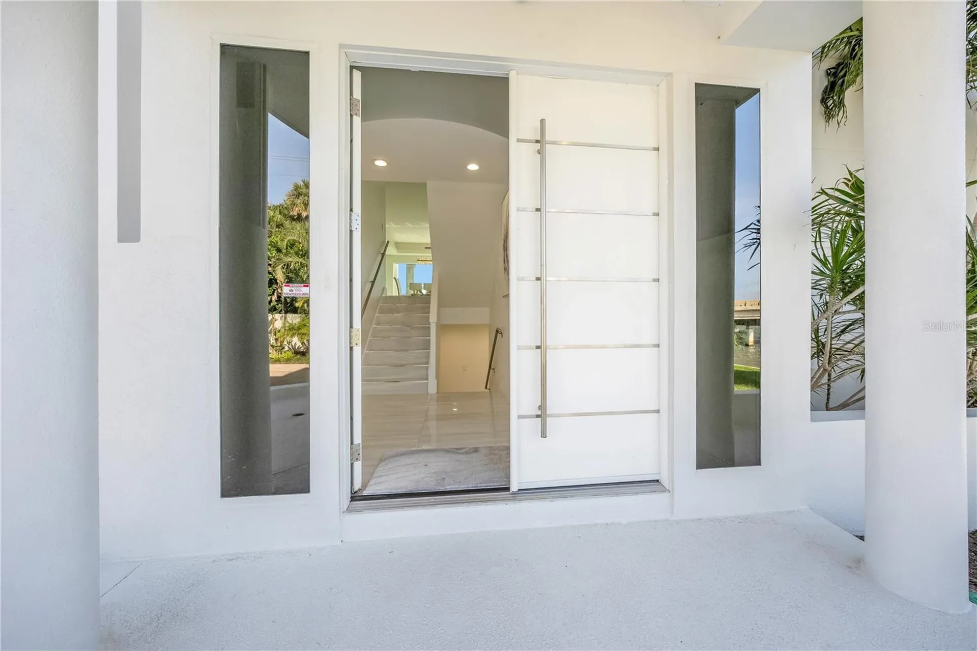 1400 Siesta Drive Sarasota FL 34239