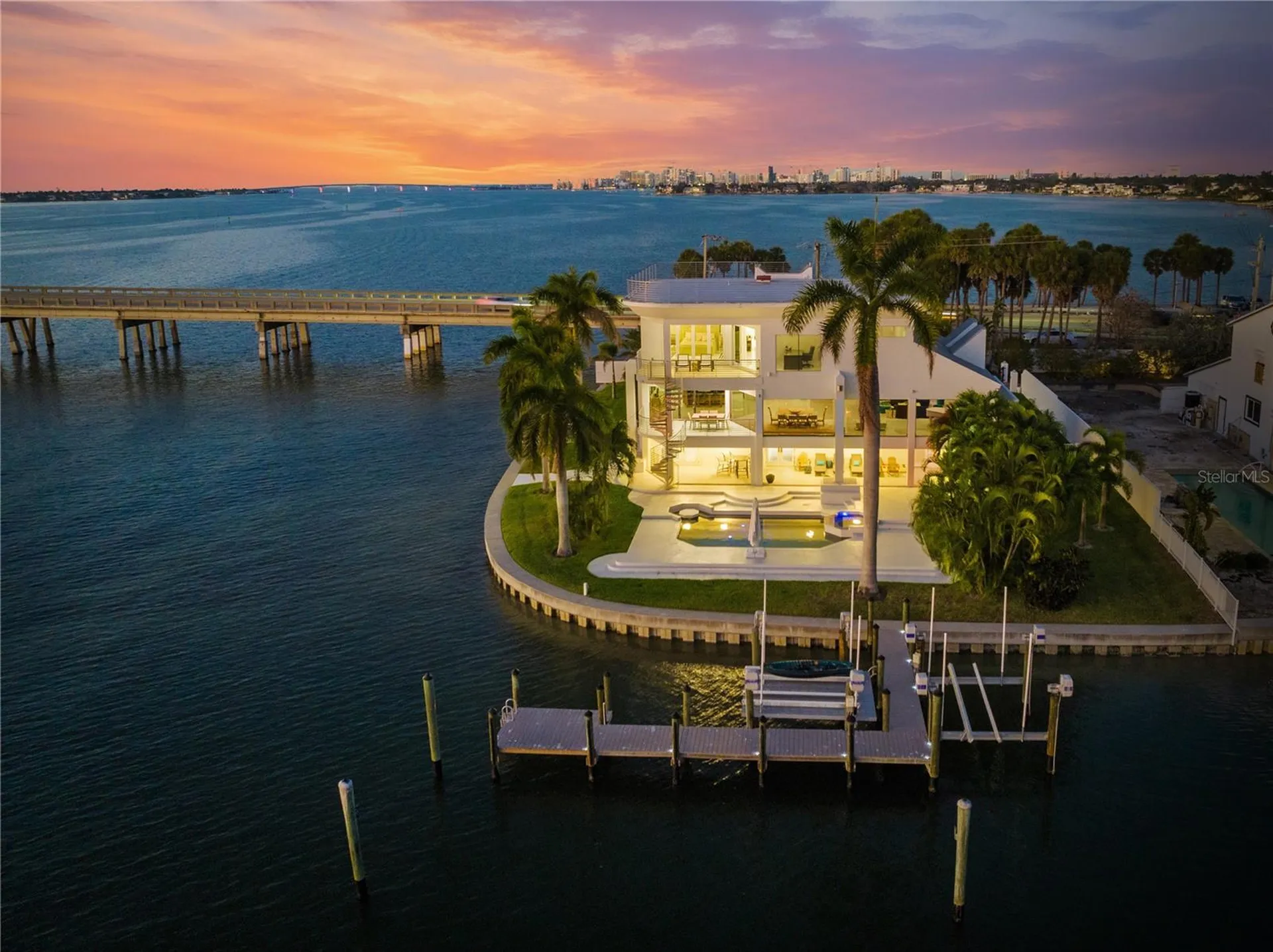 1400 Siesta Drive Sarasota FL 34239