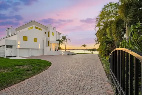 1400 Siesta Drive Sarasota FL 34239
