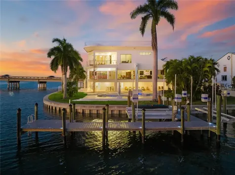 1400 Siesta Drive Sarasota FL 34239