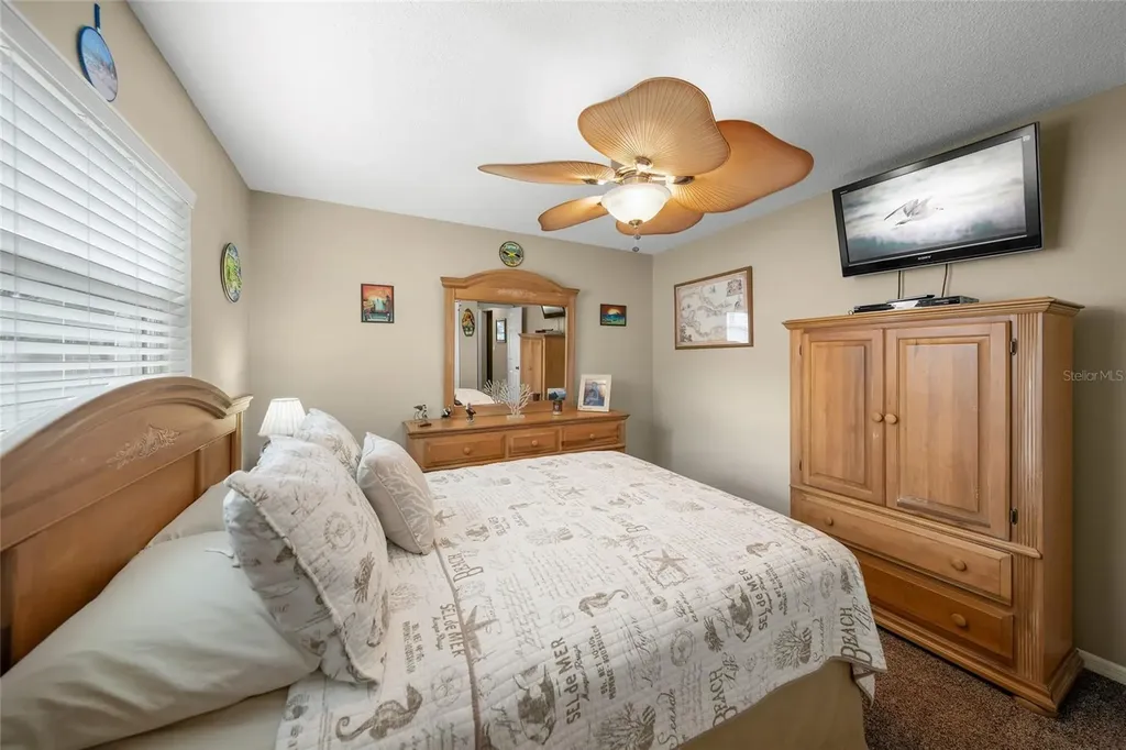 8465 Cypress Lake Circle Sarasota FL 34243