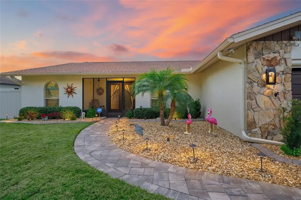 8465 Cypress Lake Circle Sarasota FL 34243