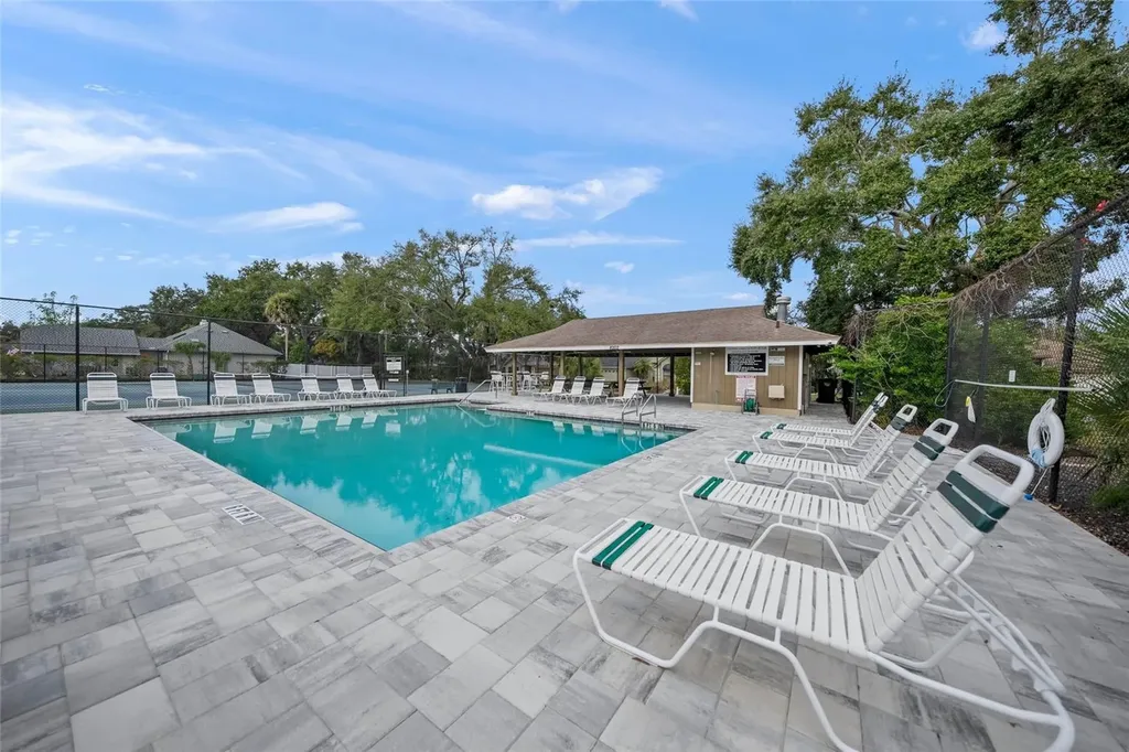 8465 Cypress Lake Circle Sarasota FL 34243