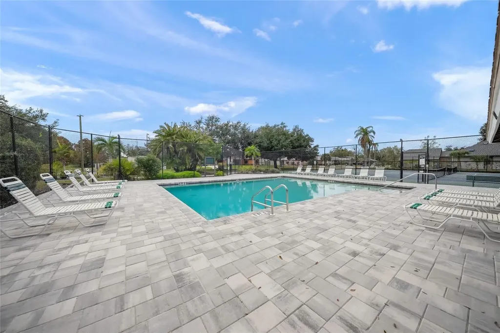 8465 Cypress Lake Circle Sarasota FL 34243