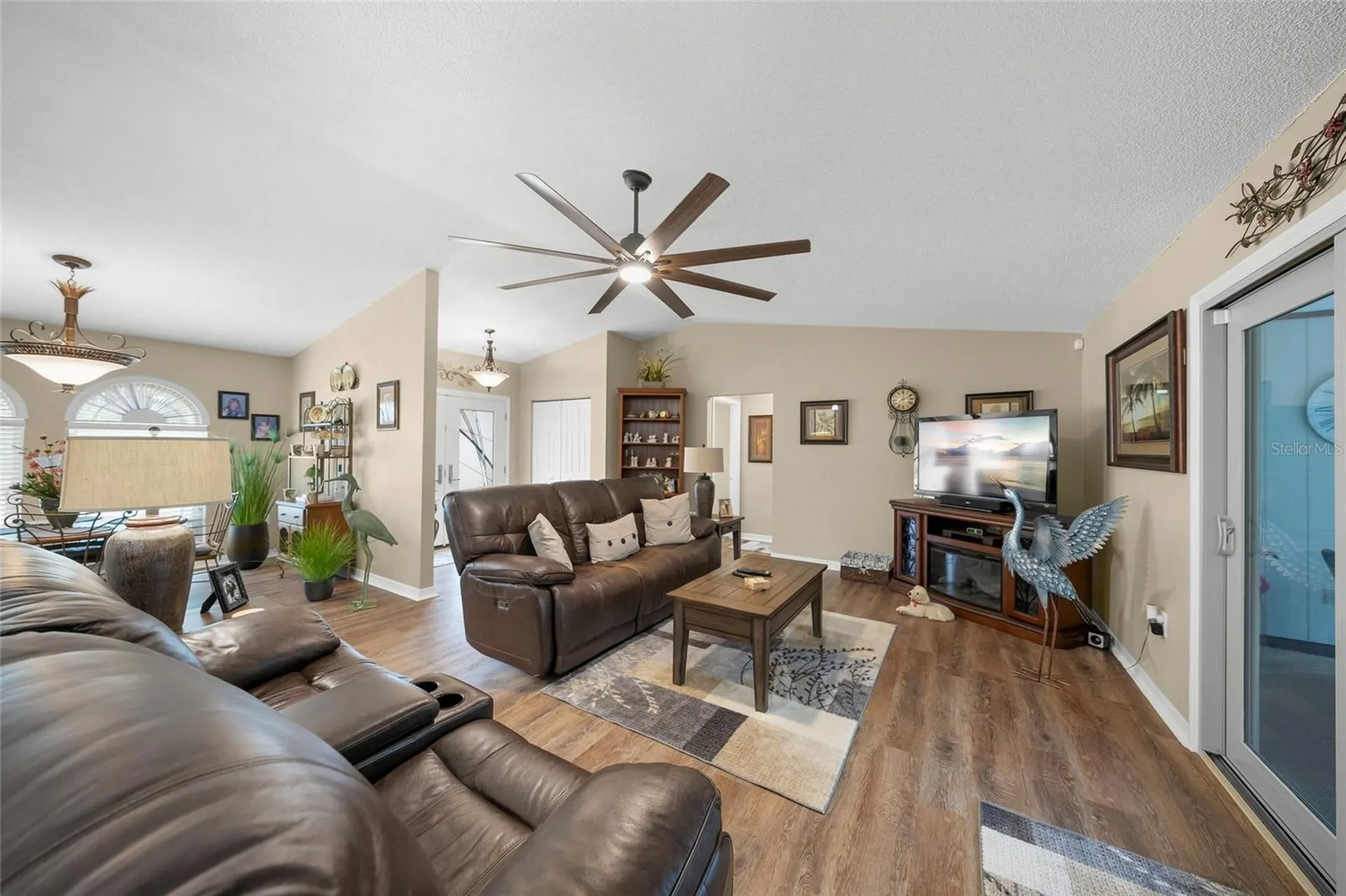 8465 Cypress Lake Circle Sarasota FL 34243