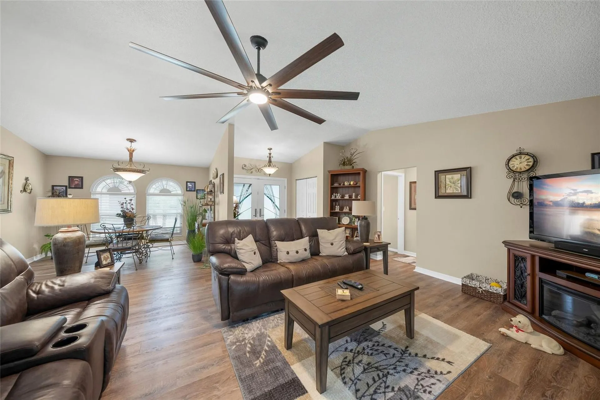 8465 Cypress Lake Circle Sarasota FL 34243