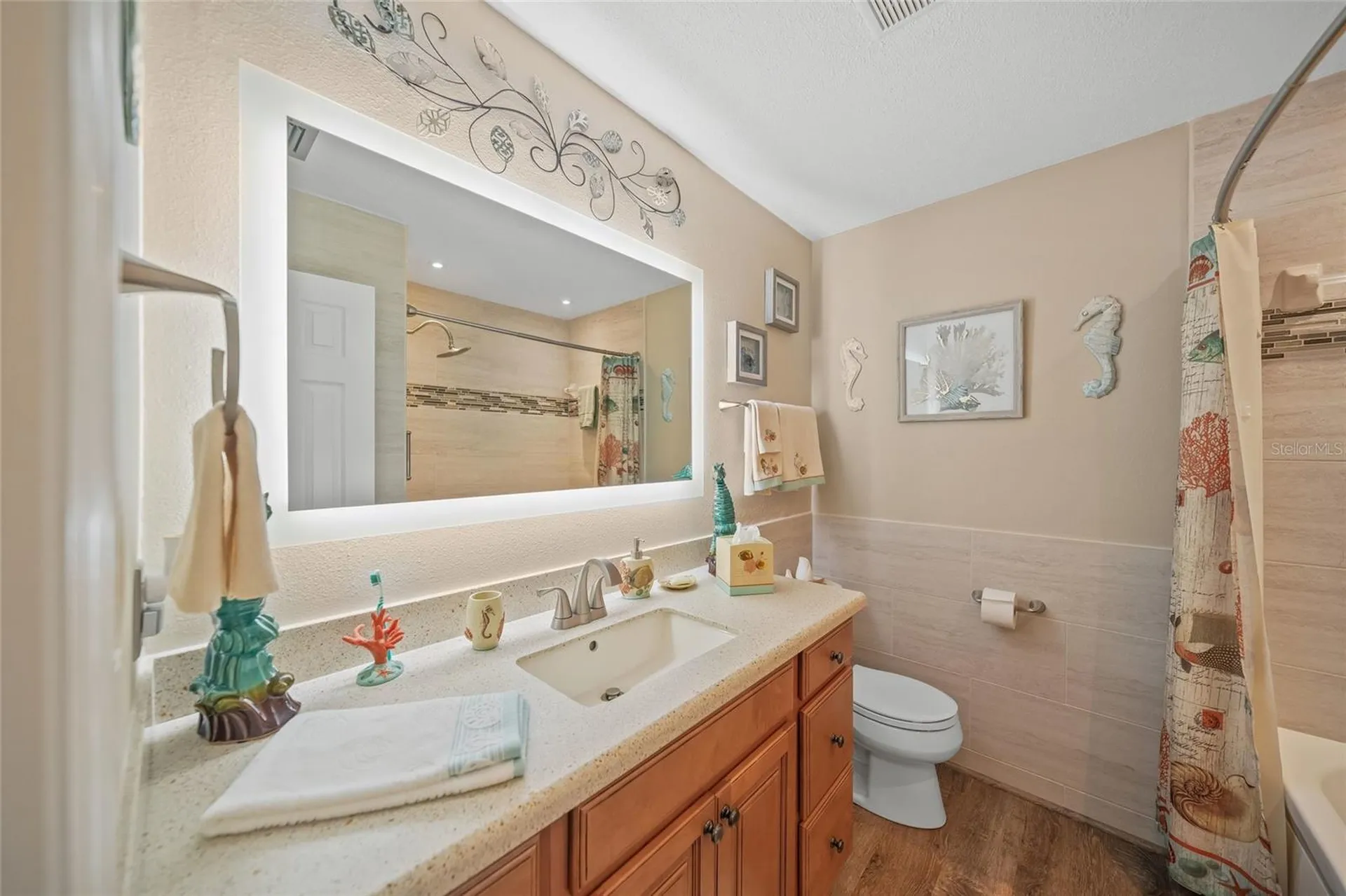 8465 Cypress Lake Circle Sarasota FL 34243