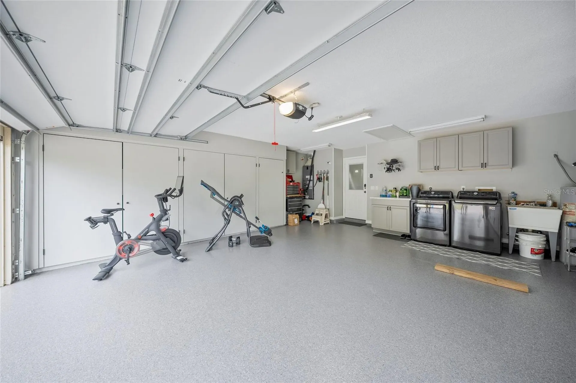 8465 Cypress Lake Circle Sarasota FL 34243