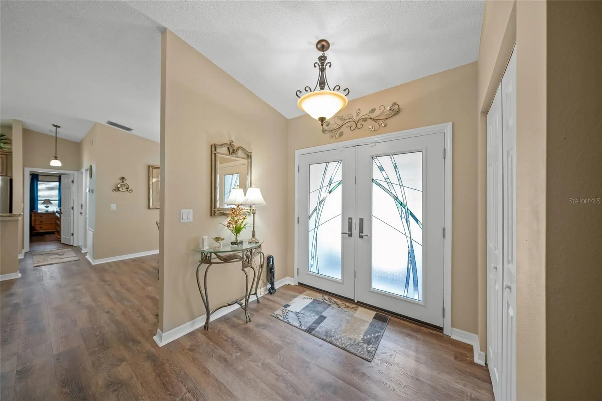 8465 Cypress Lake Circle Sarasota FL 34243