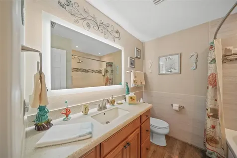 8465 Cypress Lake Circle Sarasota FL 34243