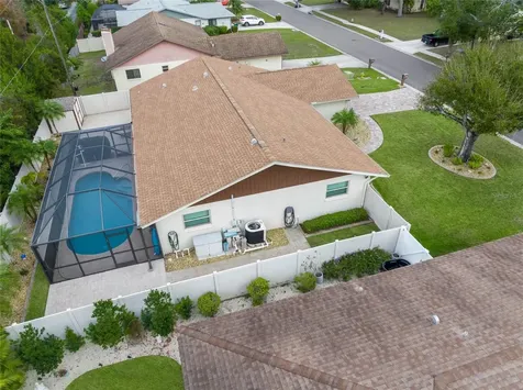 8465 Cypress Lake Circle Sarasota FL 34243