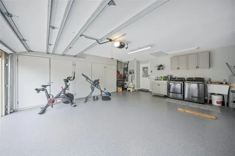 8465 Cypress Lake Circle Sarasota FL 34243