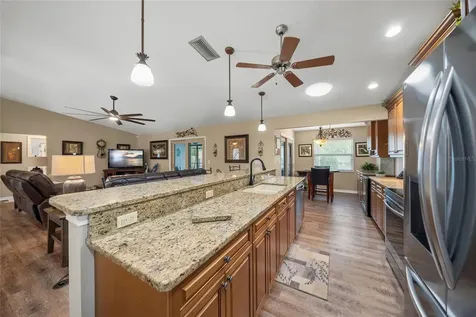 8465 Cypress Lake Circle Sarasota FL 34243