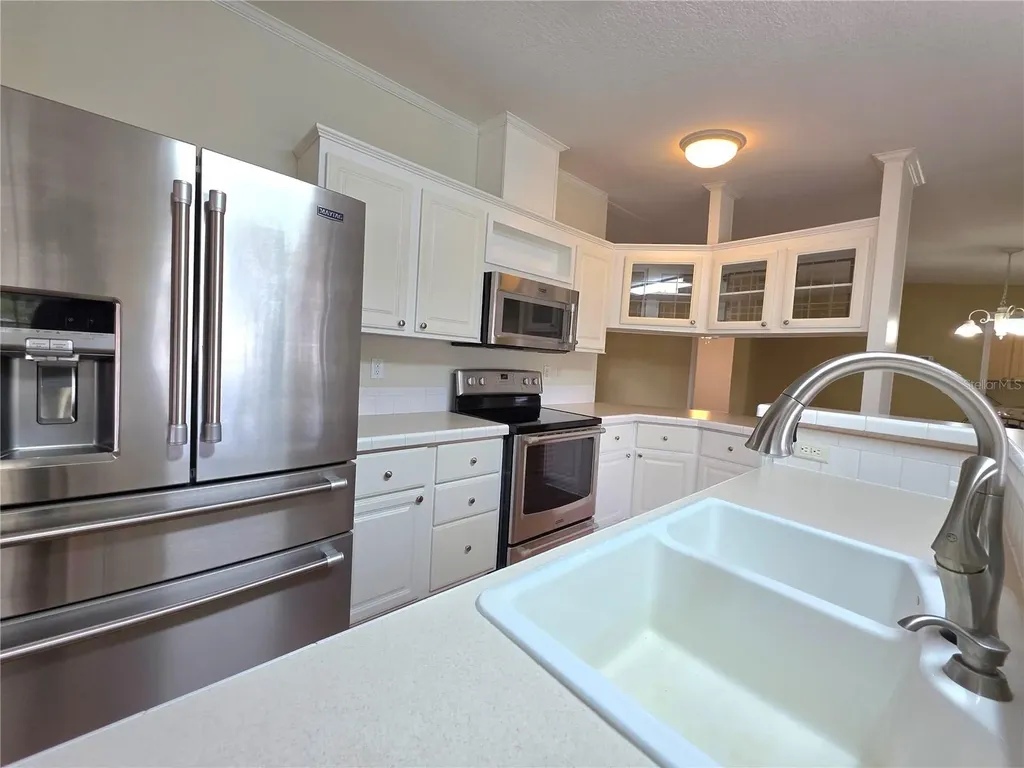 37407 Sandra Avenue Zephyrhills FL 33542