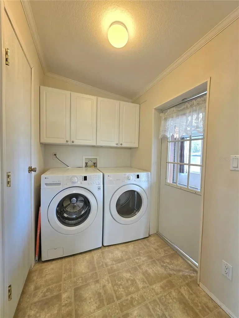 37407 Sandra Avenue Zephyrhills FL 33542