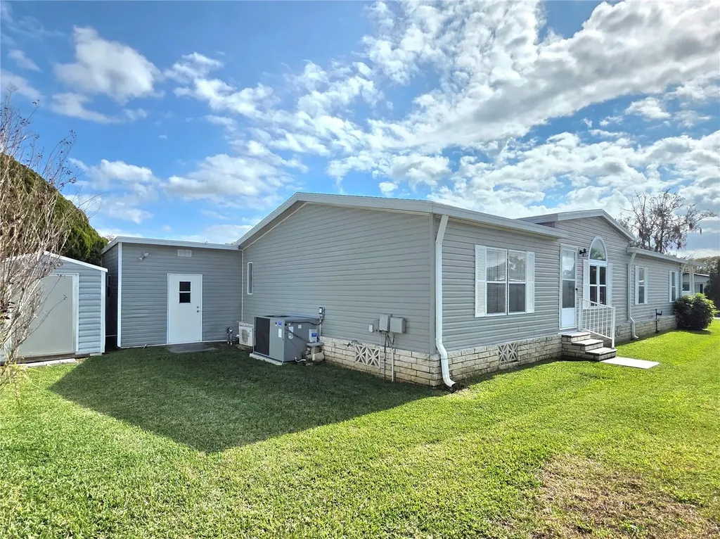 37407 Sandra Avenue Zephyrhills FL 33542