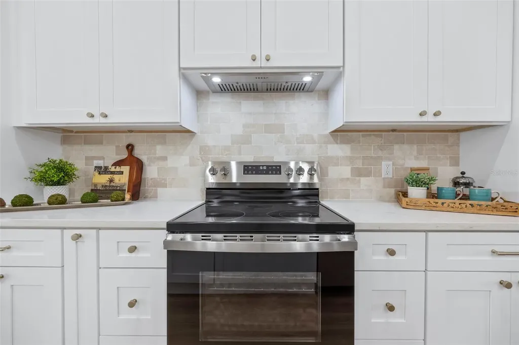 4845 26th Court S St Petersburg FL 33712