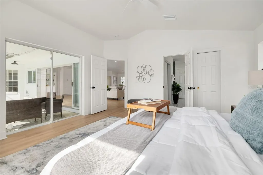 4845 26th Court S St Petersburg FL 33712