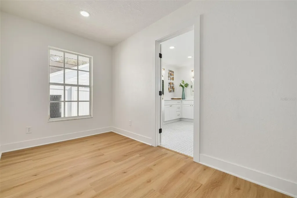 4845 26th Court S St Petersburg FL 33712
