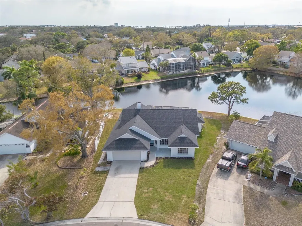 4845 26th Court S St Petersburg FL 33712