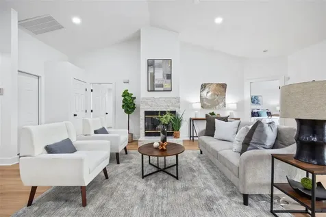 4845 26th Court S St Petersburg FL 33712