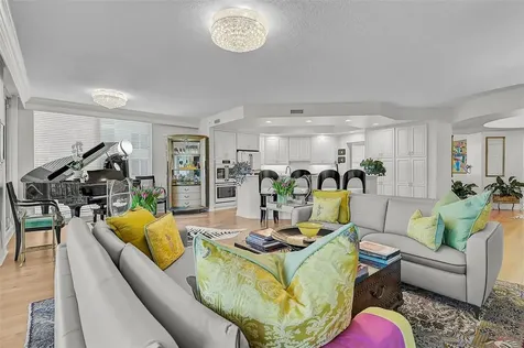 385 N Point Road Osprey FL 34229