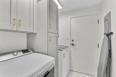 385 N Point Road Osprey FL 34229