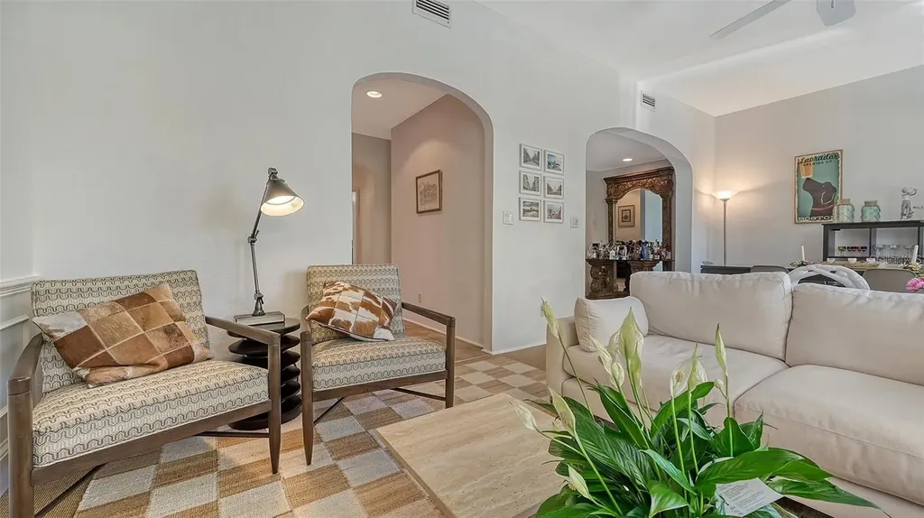 33 Bishops Court Road Osprey FL 34229