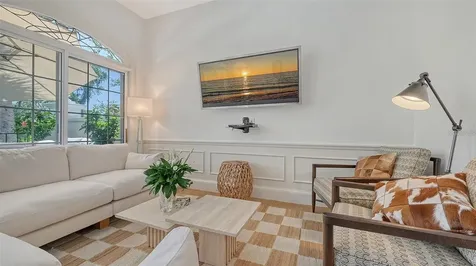 33 Bishops Court Road Osprey FL 34229