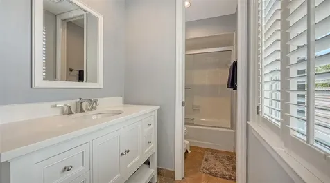 33 Bishops Court Road Osprey FL 34229