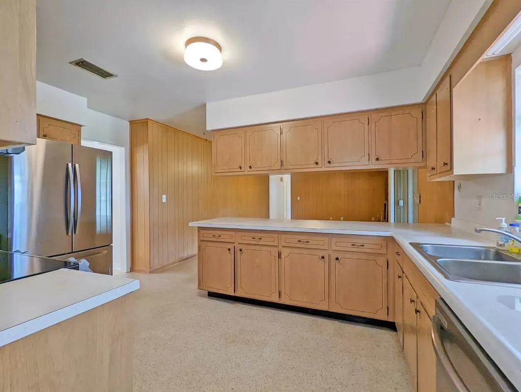 18110 Dorman Road Lithia FL 33547