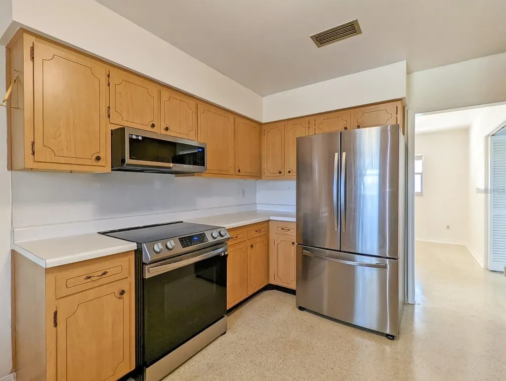 18110 Dorman Road Lithia FL 33547