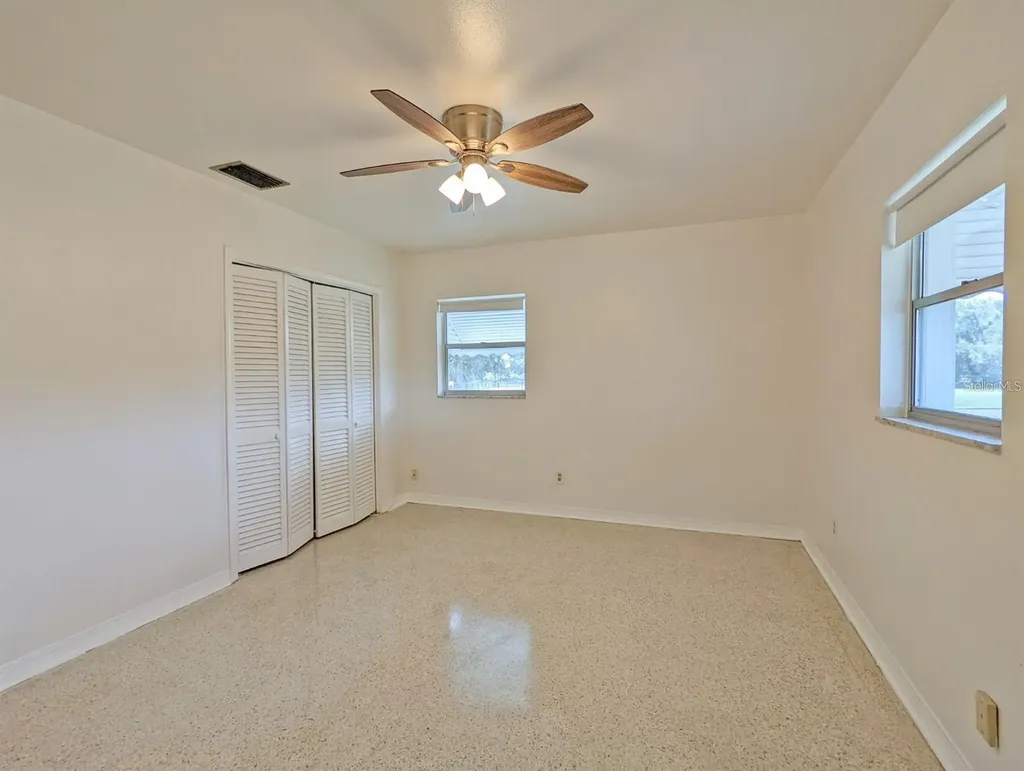 18110 Dorman Road Lithia FL 33547