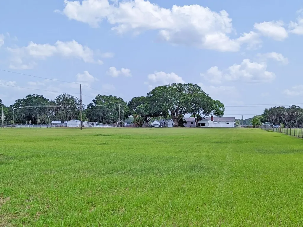 18110 Dorman Road Lithia FL 33547