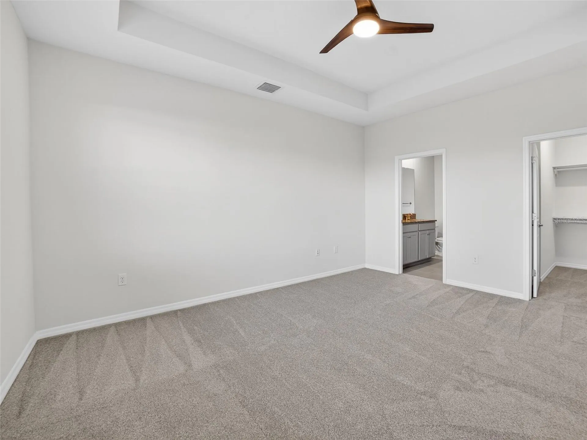 411 157th Court E Bradenton FL 34212