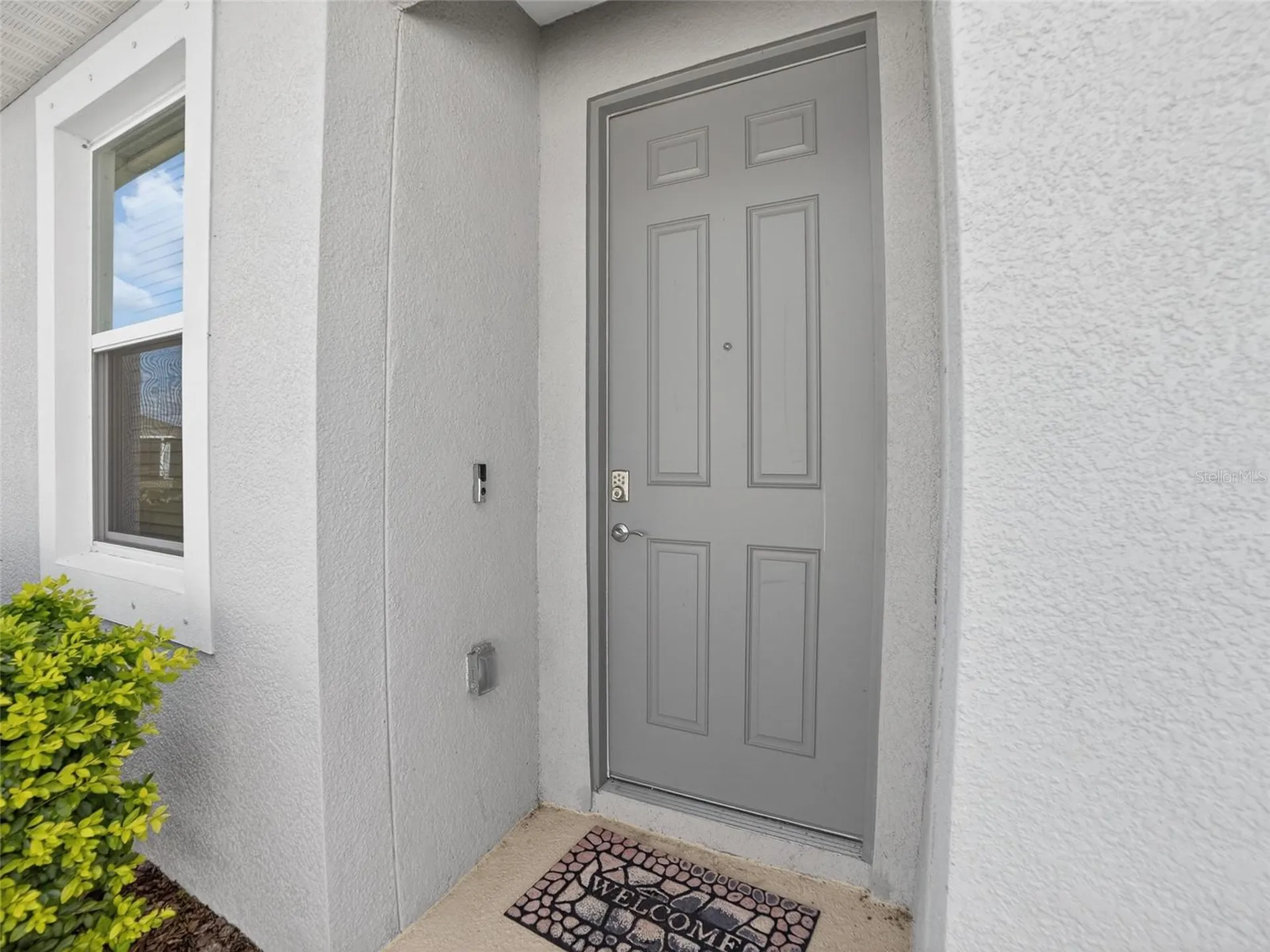 411 157th Court E Bradenton FL 34212