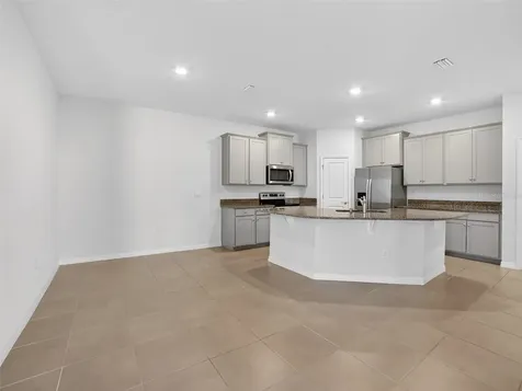 411 157th Court E Bradenton FL 34212