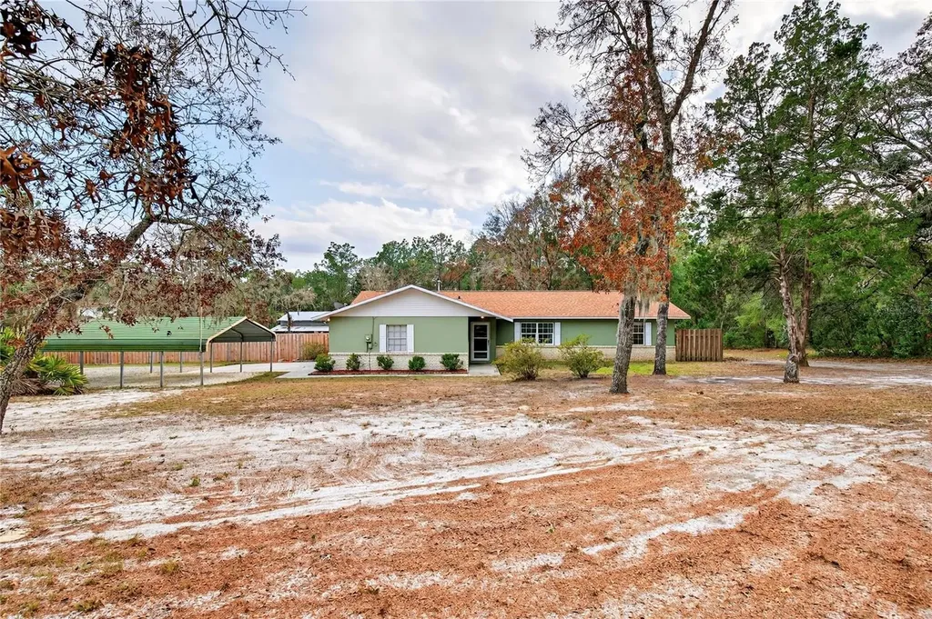 10370 SW 110th Street Dunnellon FL 34432