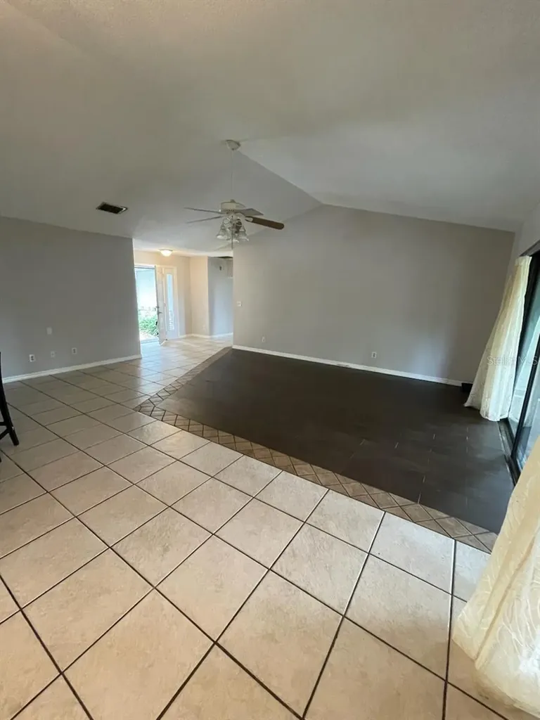 1427 Chamberlain Loop Lake Wales FL 33853